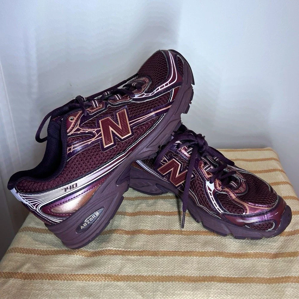 New Balance 740 Womens 8 Classic Crimson Deep Plum U740HL2 Sneakers